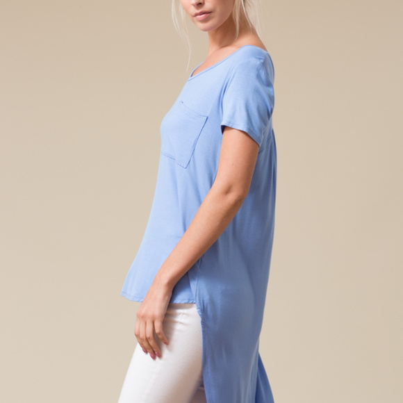 JUST IN 🌟Super Soft🌟high low - Top - Picture 3 of 8